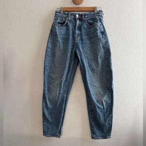 Veronica Beard High-Rise Relaxed Fit Blue Jeans